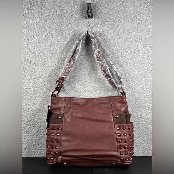 B Makowsky Soft Leather Brown Shoulder/CrossbodyPurse Rosetone Stud Hardware NWT - Picture 3 of 16